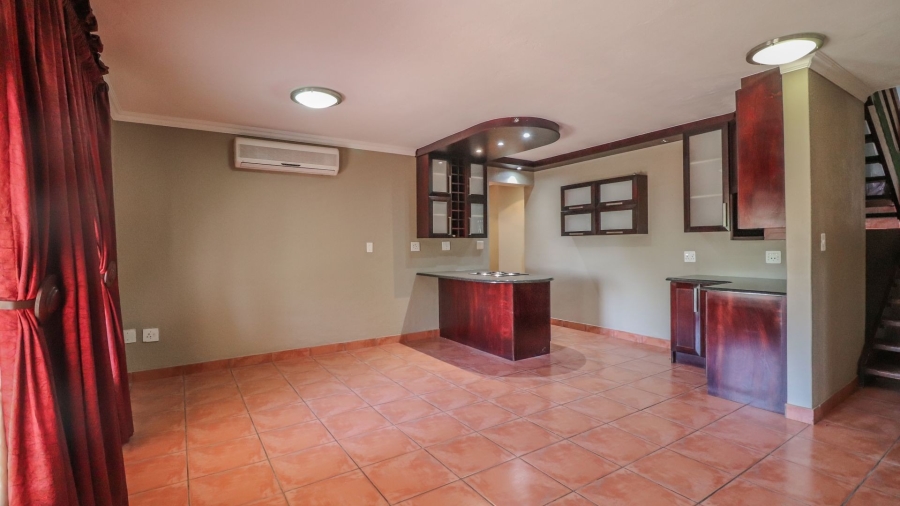 3 Bedroom Property for Sale in Safari Gardens North West